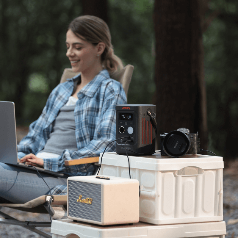 Jackery Explorer 300D Portable Power Station - Generator Vault - Explorer 300D Portable Power Station - 