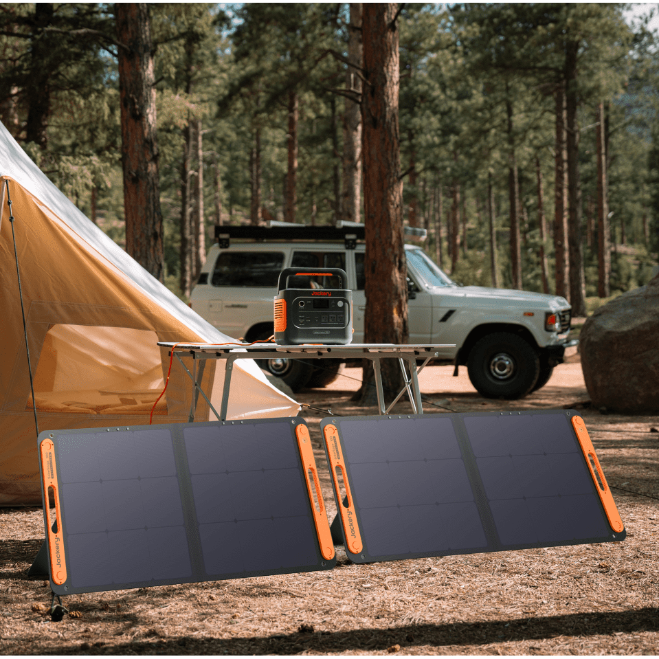 Jackery Solar Generator 1000 v2 Solar Generator Kit - Generator Vault - Black - Explorer 1000 v2 + SolarSaga 200W - 